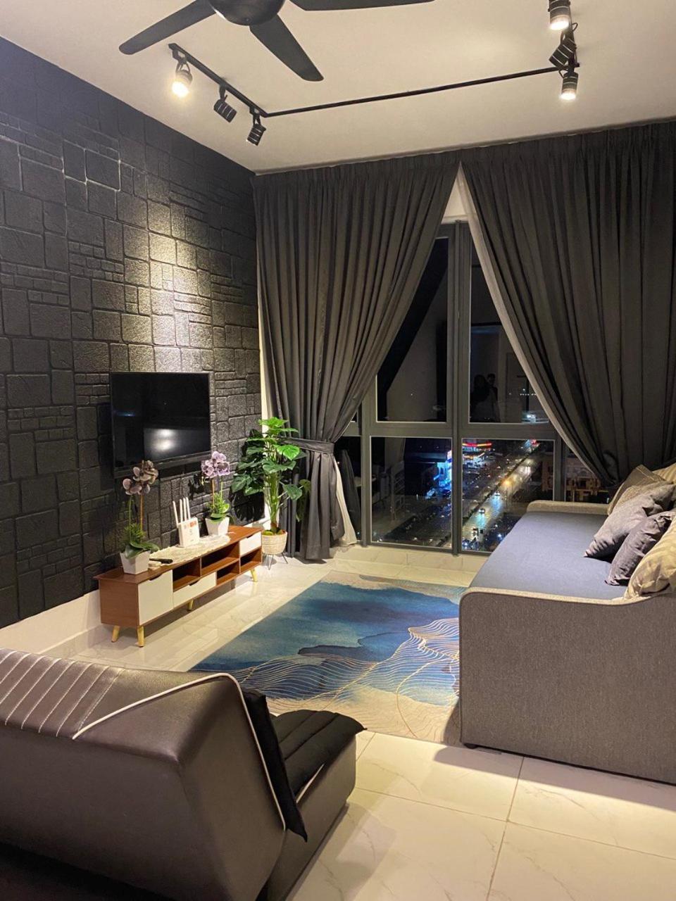 Niks Troika Homestay كوتا بْهارو المظهر الخارجي الصورة